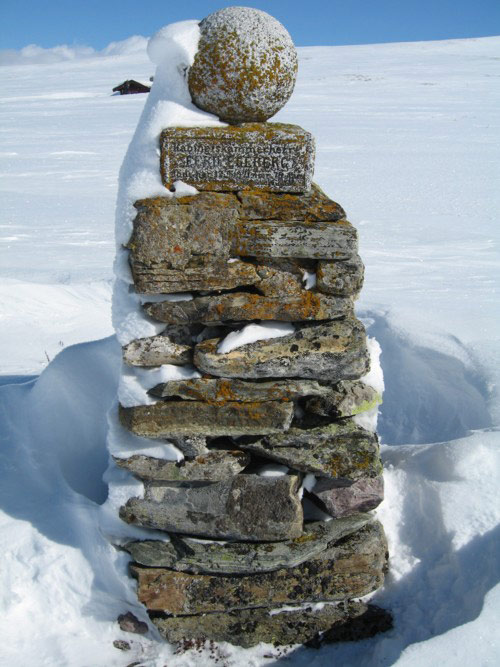 Egebergstøtta. Vinter. Foto: Egebergrennet